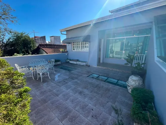 Imóvel para aluguel com 253 m² com 5 quartos em Jardim Armênia - Mogi das Cruzes - SP