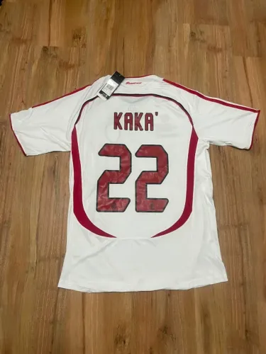 Camisa Milan Retrô Kaká #22