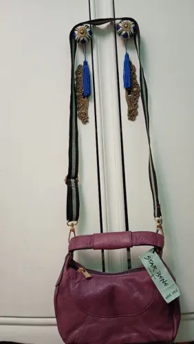 Bolsa Nova em couro legítimo