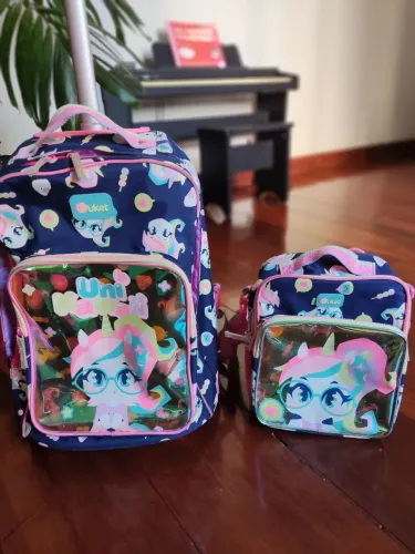 Mochila com rodinha Uni Kawaii - Puket e lancheira 