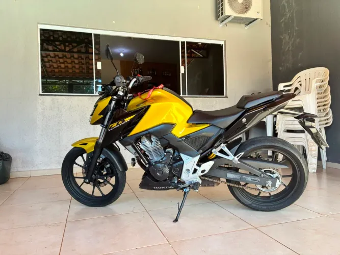 Cb Twister 300 abs