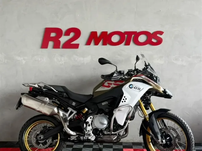BMW F 850 850 cc