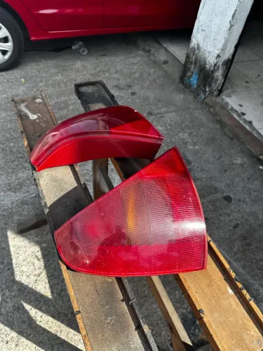 Par Lanternas Renault Clio 