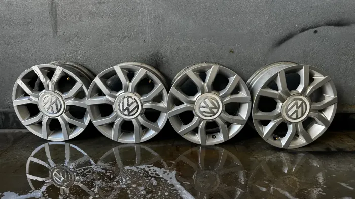 Rodas originais up aro 15