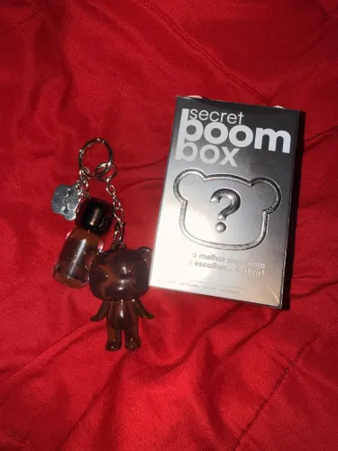 Vendo ou troco gloss mboom na cor marrom