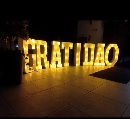 Letreiro Luminoso 