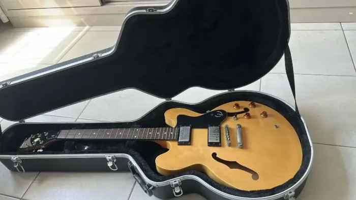 Epiphone Dot 335 Semi-Hollow - Excelente Estado