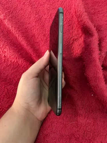 Vendo iPhone 8 Plus 