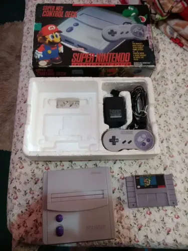 Super Nintendo baby americano