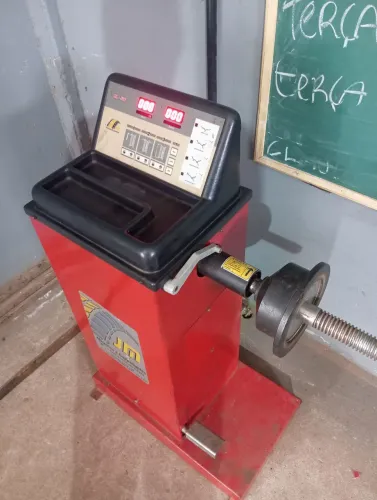 Balanceadora de rodas