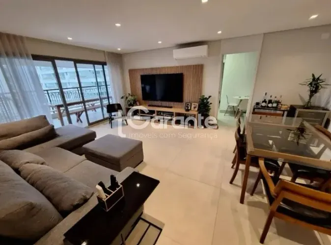 Apartamento mobiliado para aluguel em Moema com 149m², 3 suite e 2 vagas