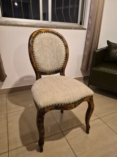 Cadeira de jantar