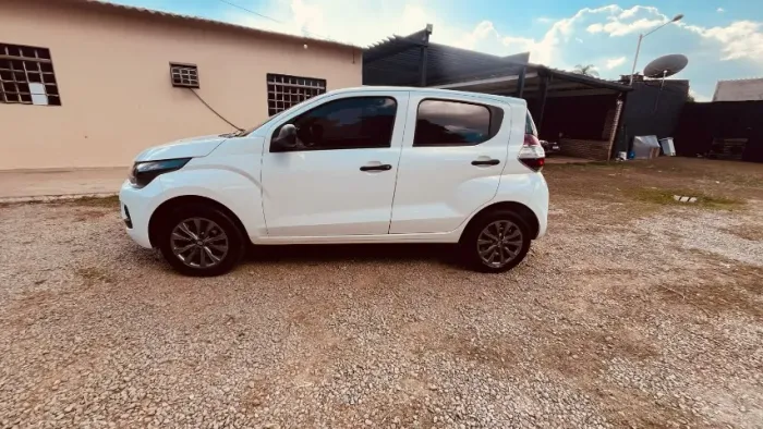 Fiat Mobi Like 1.0 Fire Flex 5P. 2020