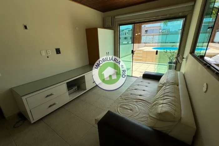 Cobertura à venda na Freguesia, Rio de Janeiro-RJ: 4 quartos, 1 suíte, 2 salas, 3 banheiro