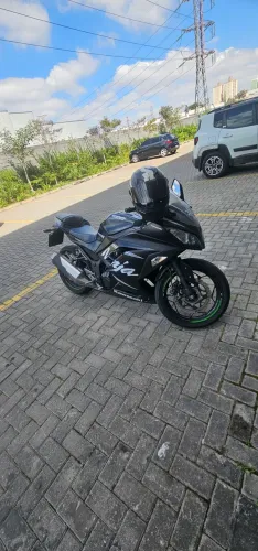 kawasaki ninja abs edição especial 2018 ABS