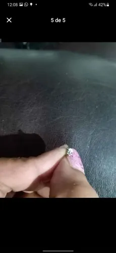 Piercing de nariz de caveira