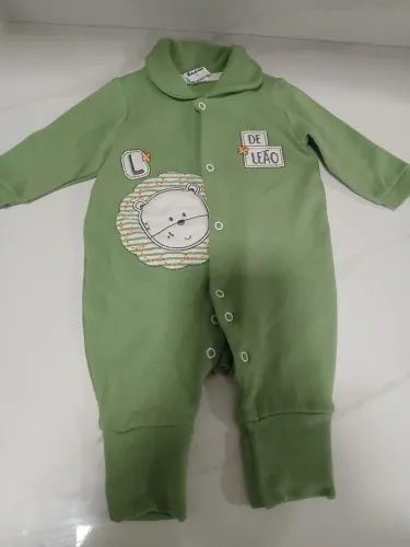 macacão infantil menino - tamanho P (nunca usado).