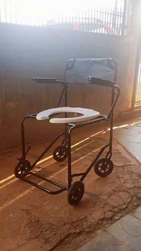Cadeira De higiene