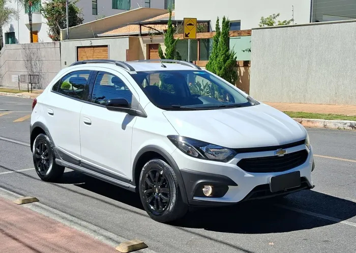 Chevrolet Onix Activ 1.4 8V Flex Mec. 4P 2019