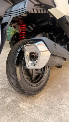 Vendo Honda elite , 2019 moto em perfeito estado documentação ok só tranferir. Valor 11 mi