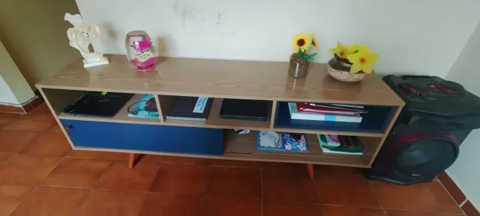 Rack para TV retrô 