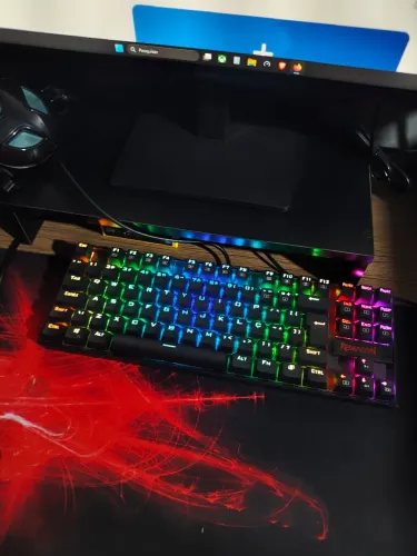 Teclado mecânico redragon kumara
