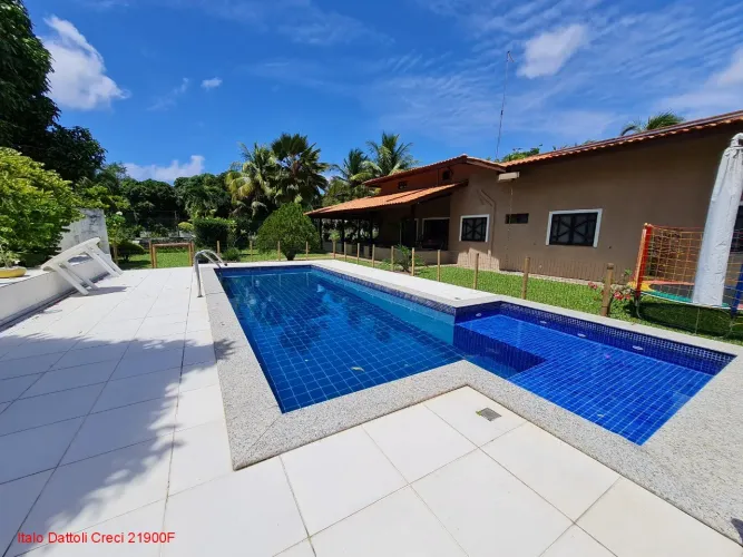 Excelente casa 4 quartos, sendo 3 suítes + Gabinete, terreno amplo, área verde, Encontro d