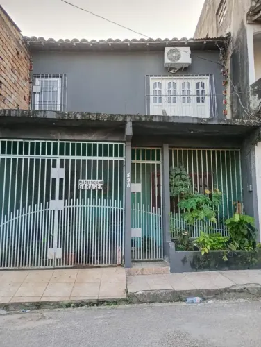 Venda casa na Sacramenta