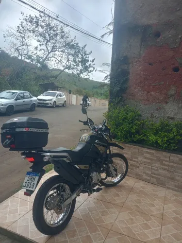 Moto nova nada a fazer, pegar e se feliz.