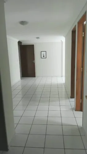 Alugo Apartamento no Bairro da Torre