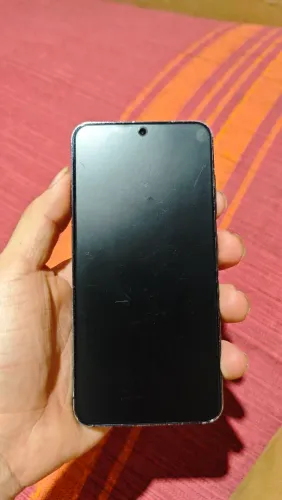 Vendo Samsung s23 de 128gb e 8 de ram.