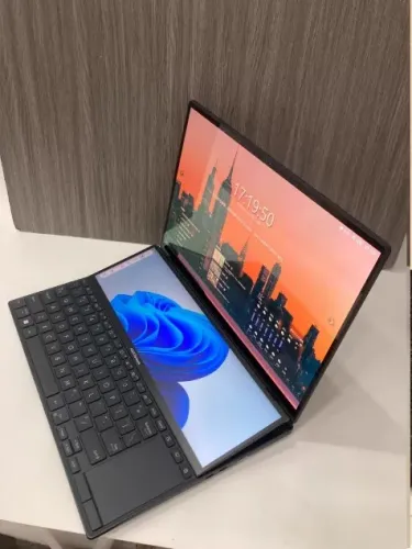 Notebook Asus Pro Duo Core i9 RTX4060 32GB Zenbook