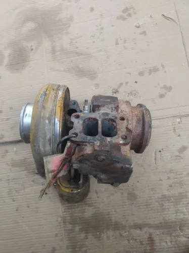 Vendo turbina motor Caterpillar C6.6 C7.1 