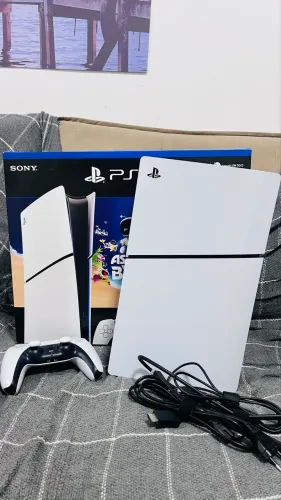 PS5 - 1TB Mídia Digital
