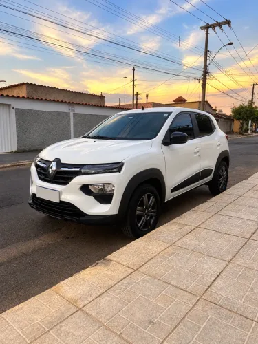Renault Kwid Intense 1.0 Flex 12V 5P Mec. 2026