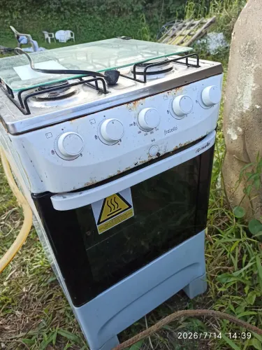 Fogao pra doação. Funcionando