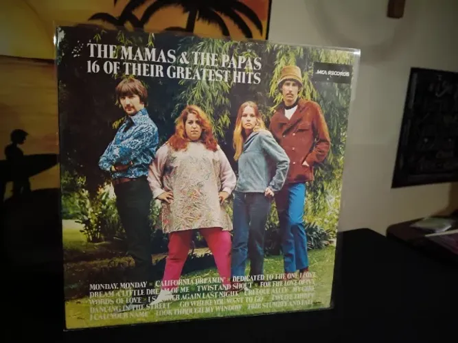 LP Vinil The Mamas & The Papas 16 Of Their Greatest Hits Impecável