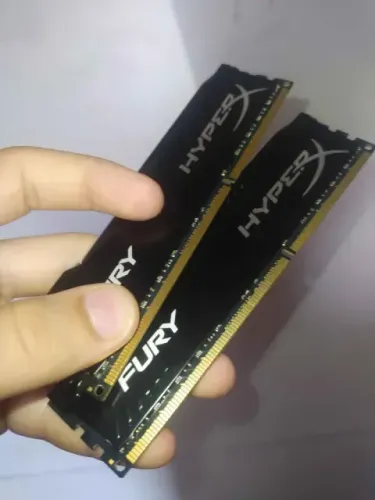 Kit 16GB (2x8GB) Memória RAM DDR3 1600MHz HyperX Fury Original