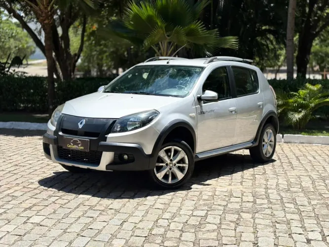Renault Sandero Stepway Hi-flex 1.6 16V 5P Aut. 2014