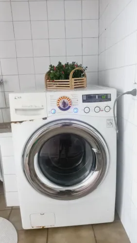 máquina de lavar com defeito