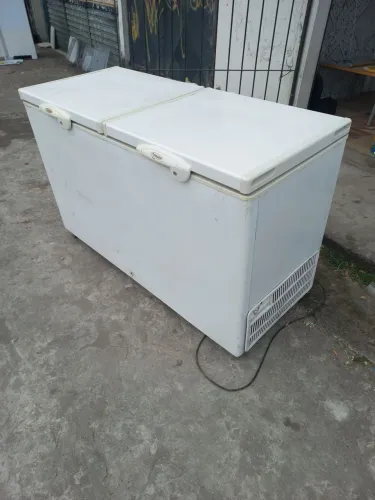 Freezer horizontal
