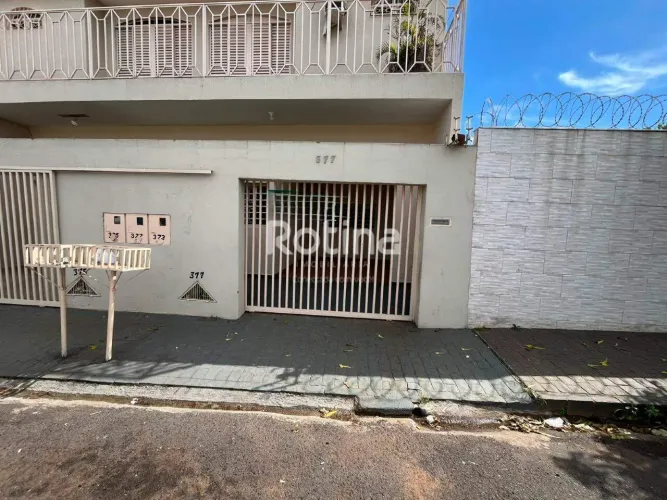 Casa para alugar, 3 quartos, Tibery - Uberlândia/MG - Rotina Imobiliária