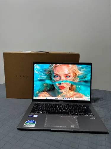 Notebook Asus Ultra 5 225H 16GB RAM DDR5 SSD NVME 512GB CHIP NPU