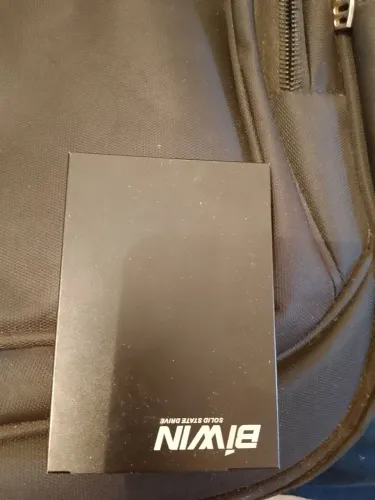 SSD de 120 GB 