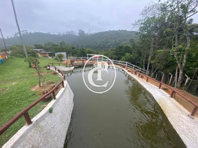 Chácara em Paraibuna sp