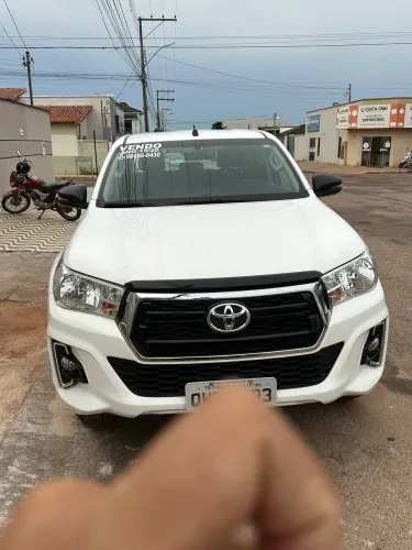 Toyota Hilux CD SRV 4X4 2.8 TDI Diesel Aut. 2019