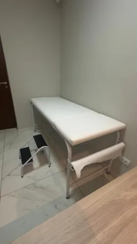 Maca branca para atendimentos (com escada)
