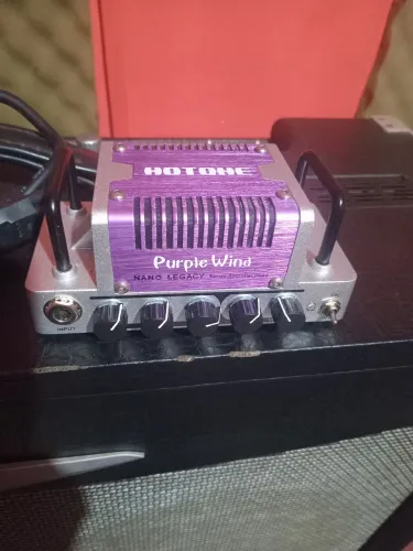 Amplificador hotone purple wind