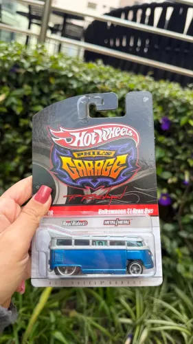 Hot Wheels Volkswagen T1 Drag Bus Phils Garage Premium Pack 30
