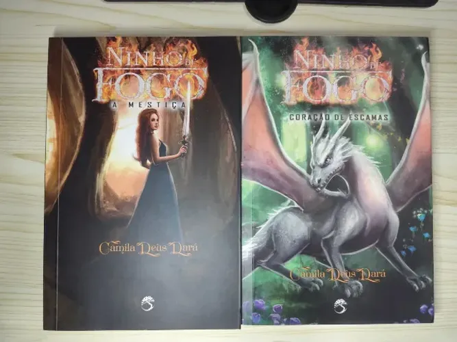 Livros Coleção Ninho de Fogo - A Mestiça + O Coração de Escamas.